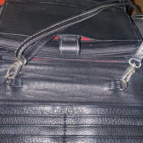 BRIGHTON CROSS BODY WALLET ON STRING STRAP LEATHER - Picture 8 of 8